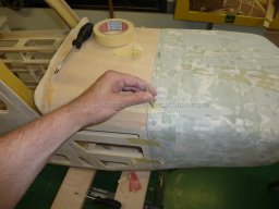 Fuselage construction (285)